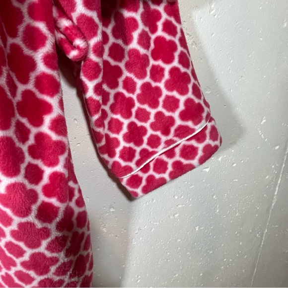 Pajama Mania Fleece Robe - Picture 5 of 6